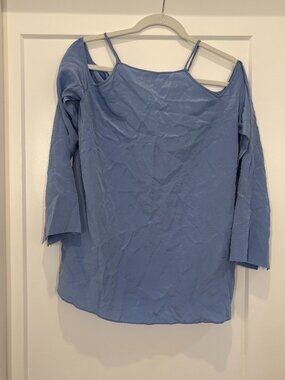 Antonio Melani 100% silk blue cold shoulder top keyhole button closure M